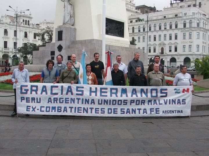 Veteranos de la Guerra de Malvinas de Santa Fe, agradecieron el apoyo peruano y reafirmaron los lazos de fraternidad.