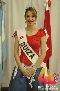 Yaqueline Elaine Weber reina de la Colectividad Suiza de Oberá. (Oberáonline)