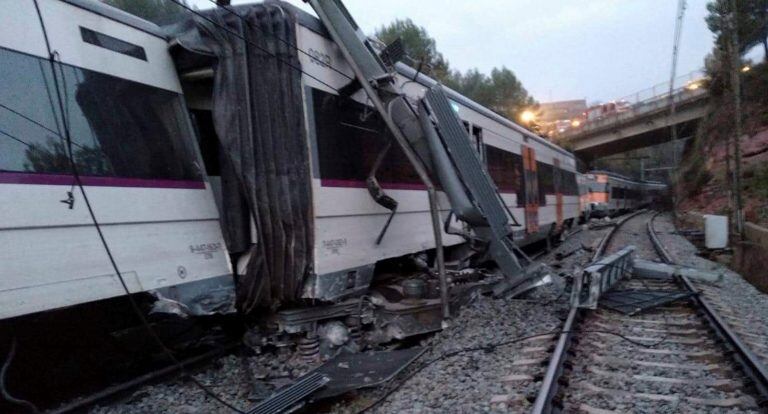 Al menos una persona murió y otras 49 resultaron heridas. Foto: AP.