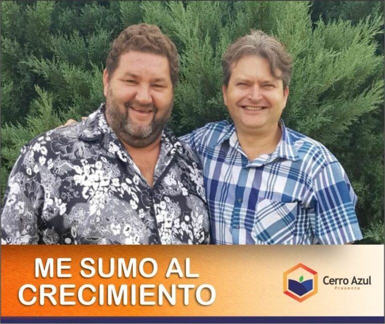 El músico Ratoski junto al intendente Gaspar Dudek, intendente de Cerro Azul por el Frente Renovador. (MisionesOnline)