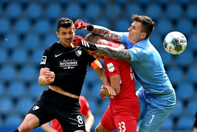 La segunda división alemana ya se reanudó el día viernes (Foto: EFE/EPA/LUKAS SCHULZE / POOL DFL)