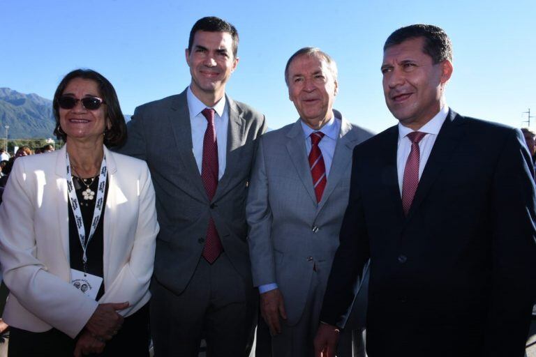 Schiaretti, Urtubey, Corpacci, Casas en la beatificación de Martires Riojanos