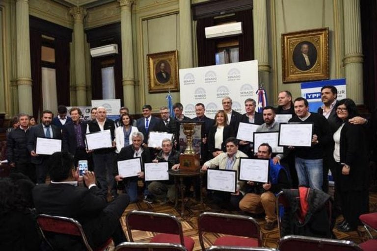 Presentación del premio la hermandad en el Senado