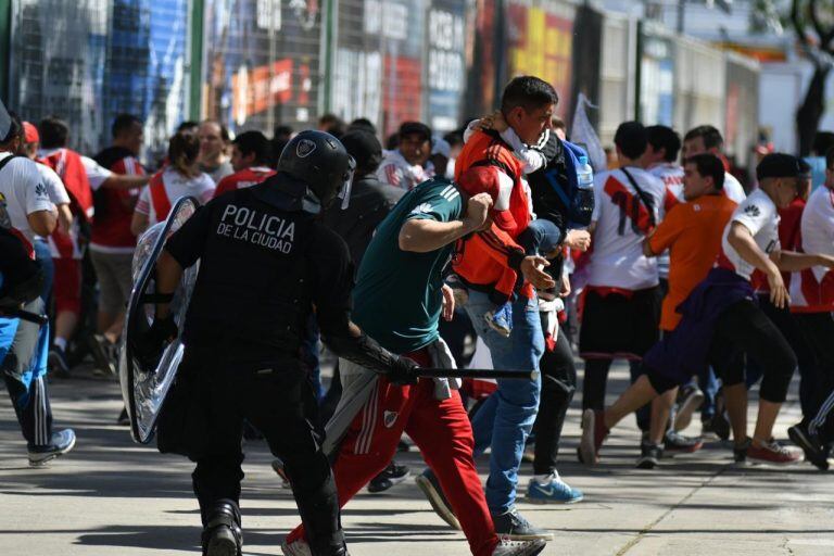 Problemas en el ingreso de los hinchas de River el sábado 24