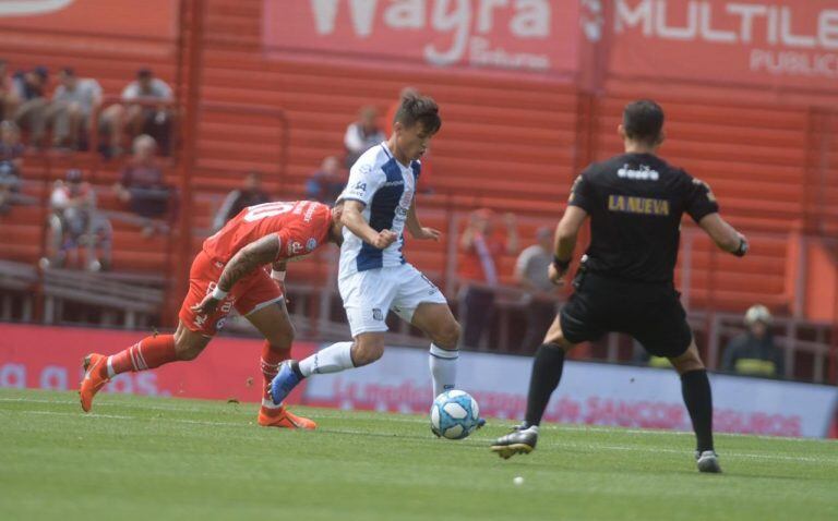 Talleres y Argentinos Juniors este miércoles en nueva fecha de la Superliga.