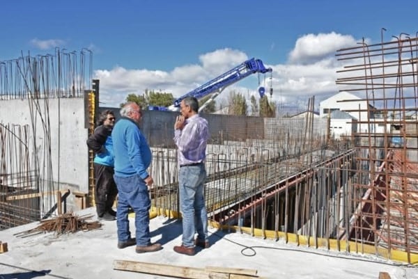 Obras sobre el acueducto.