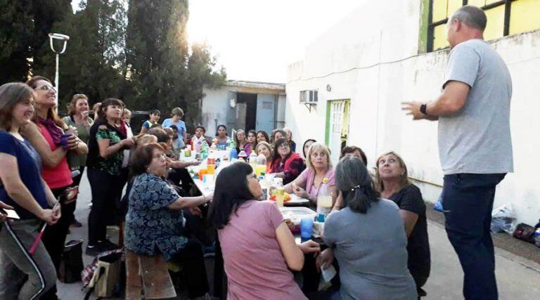 En el encuentro se hizo presente el director de Deportes, Recreación y Juventud (Municipalidad de Santa Rosa)