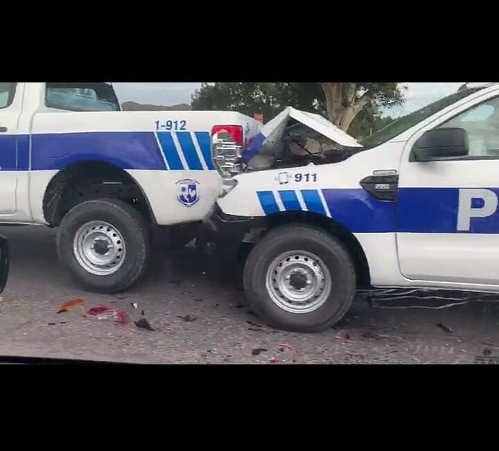 Choque en cadena de las camionetas 0km de la Policía de San Luis.