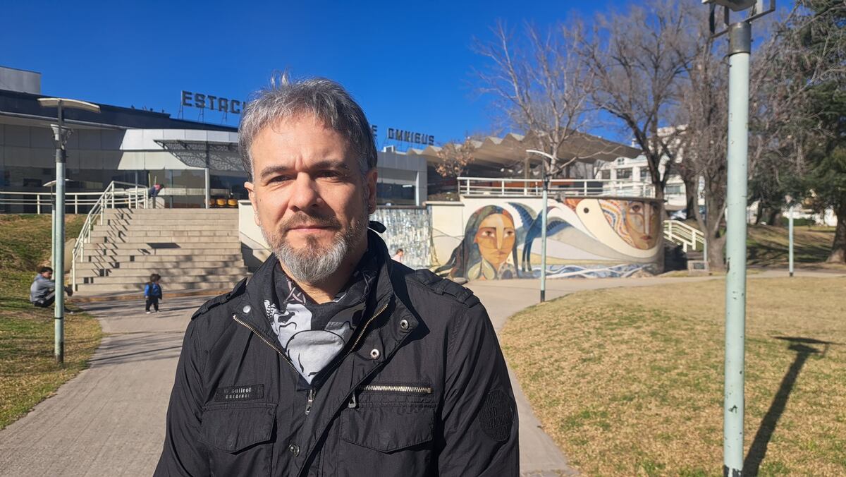 Eduardo Agüero:“Vemos algunos con piel de cordero queriendo colgarse de la La Libertad Avanza”