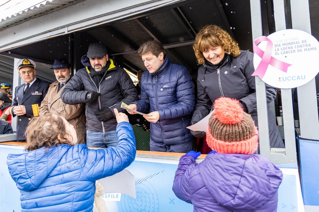 El Gobernador Melella participó de los festejos de Ushuaia