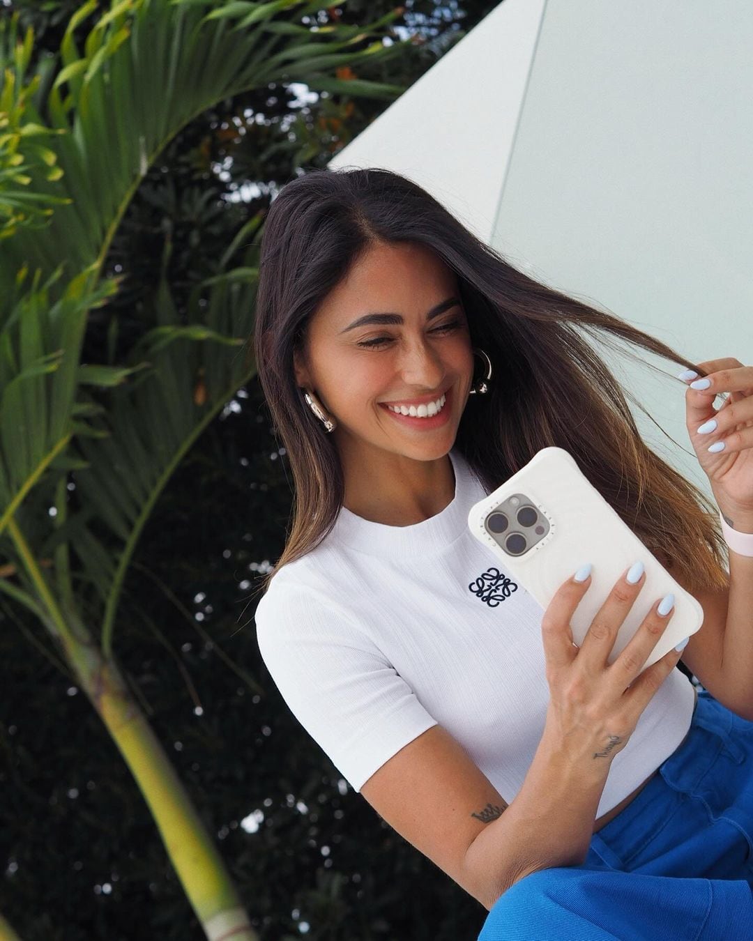 La modelo y empresaria compartió una colaboración con Casetify