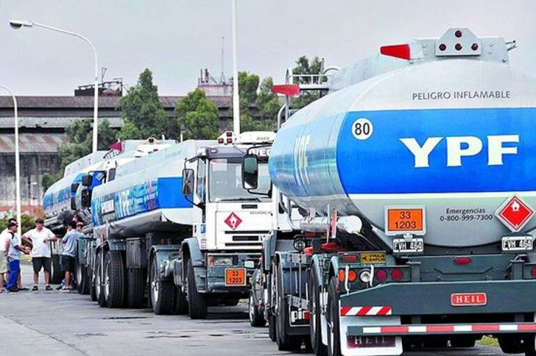 La medida de fuerza se hará sentir en la distribución de combustibles.