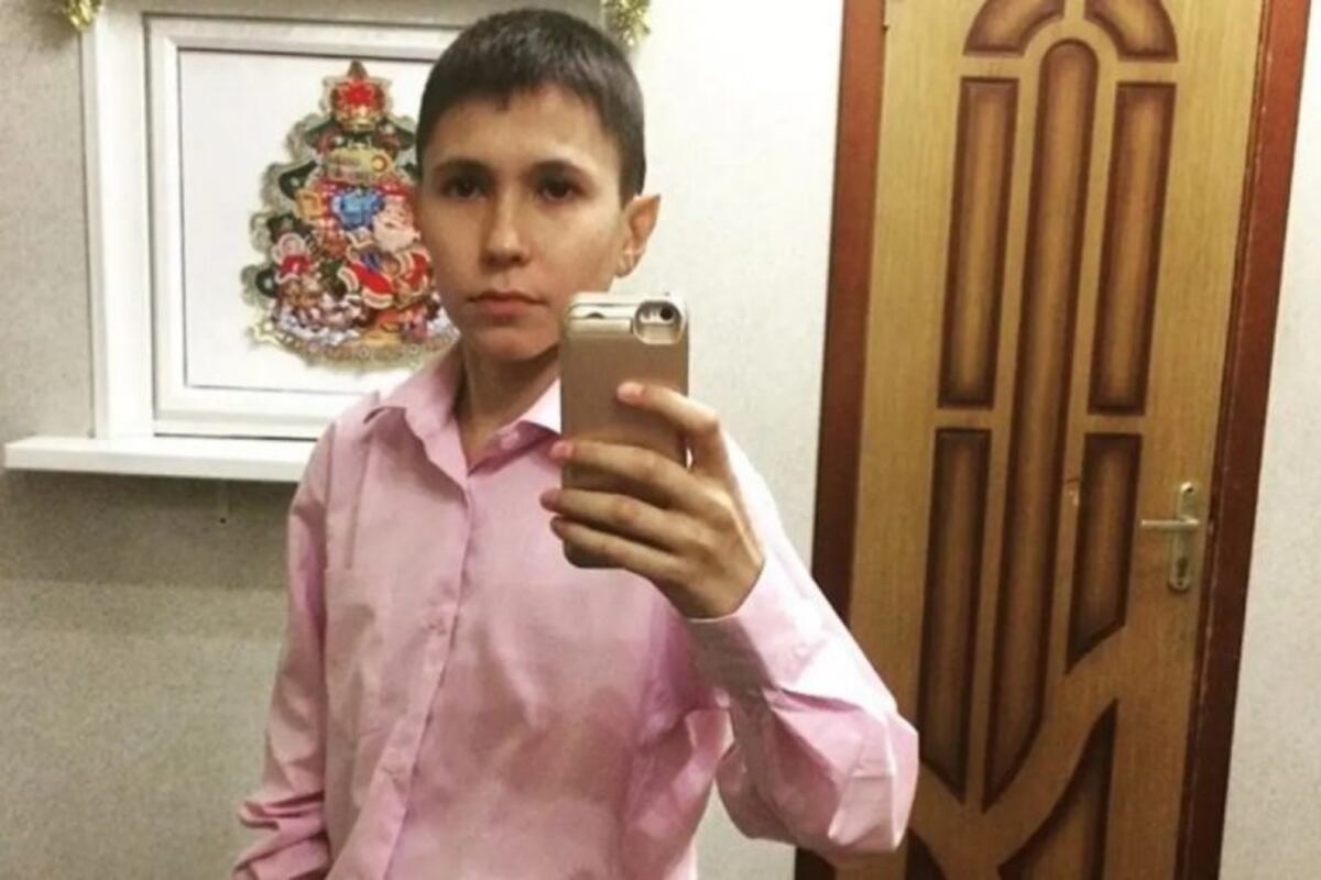 En Rusia un hombre de 32 años sorprende con su apariencia de niño: "No estoy envejeciendo"