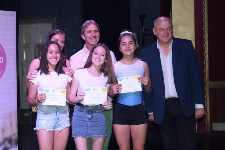 Reconocimiento de deportistas puntaltenses 2019