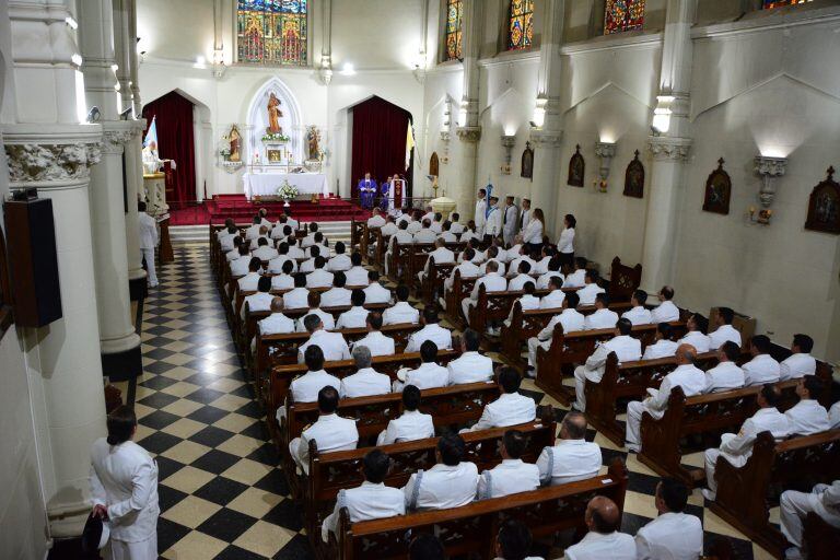 Ceremonia religiosa  en memoria de los Muertos por la Patria