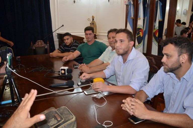 presentación pelea de la Tigresa Acuña