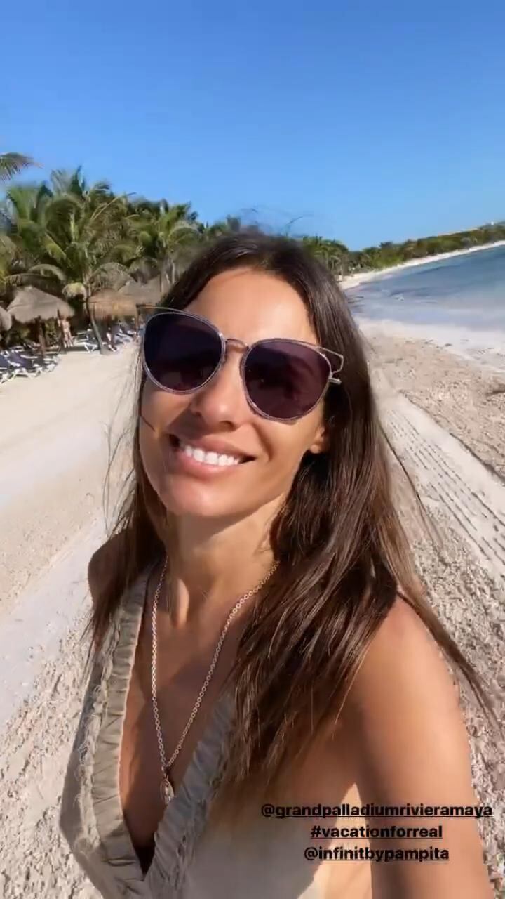 Pampita, de vacaciones en la Riviera Maya.