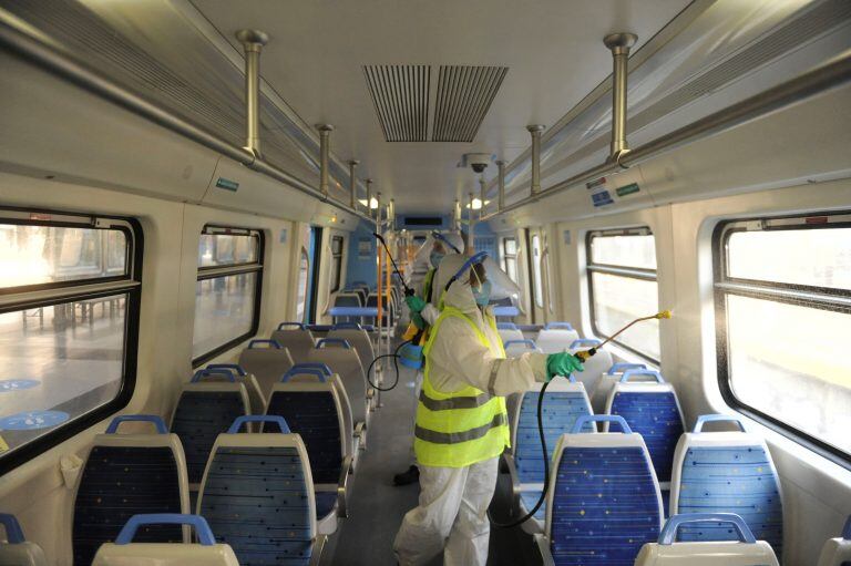 Desinfección en los trenes en la Estación de Once.(Federico Lopez Claro)