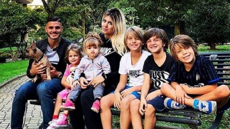 Wanda Nara estaba con sus hijos cuando recibió el ataque (Instagram).