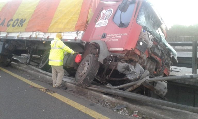 Accidente Puente Gualeyán
Crédito: Policía E.Ríos