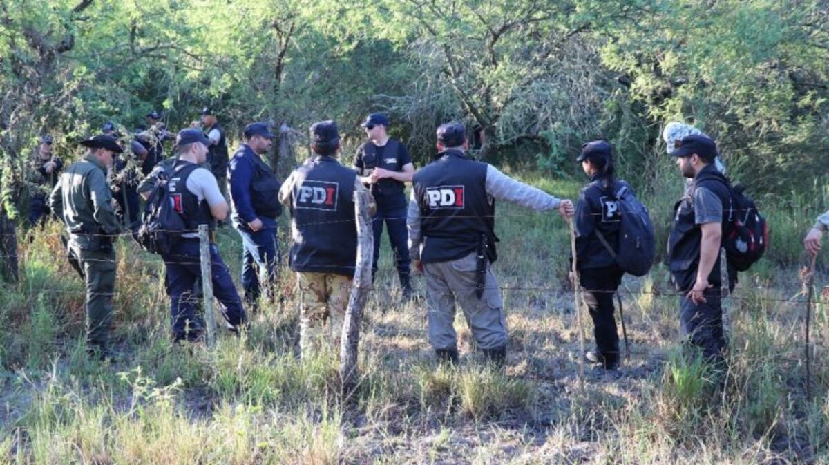 La policía volvió a zonas ya rastrilladas en Fortín Olmos para buscar a Rosalía Jara
