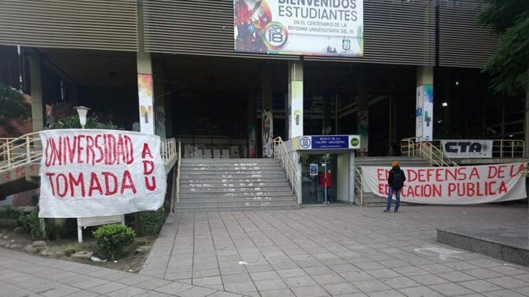 Rectorado de la Universidad Nacional de San Luis.