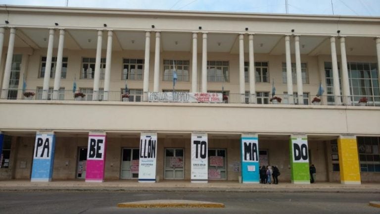 Conflicto en la UNC.