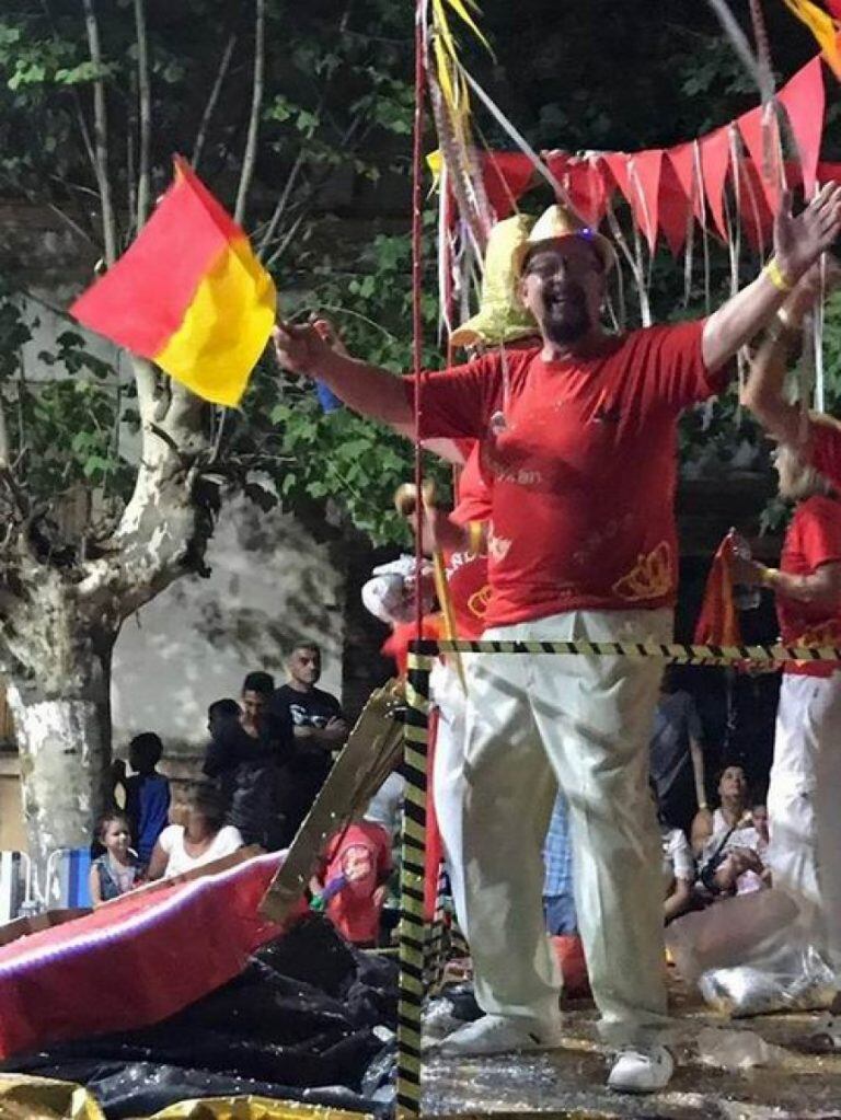 Comparsero murió en pleno carnaval de Alvear.