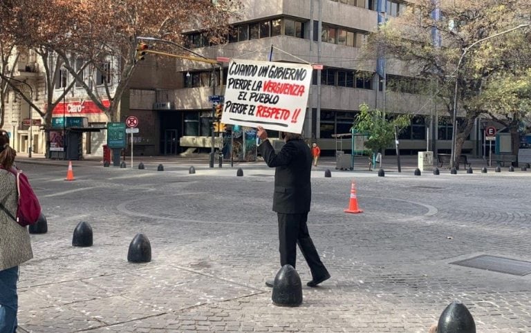 Mendoza marcó contra la corrupción, la libertad de expresión y Portezuelo del Viento.