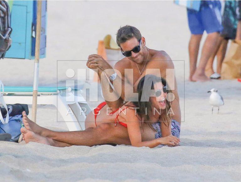 "Jujuy" Jiménez y Del Potro celebraron su primer año de novios a puro amor en Miami (Foto: Grosby Group)