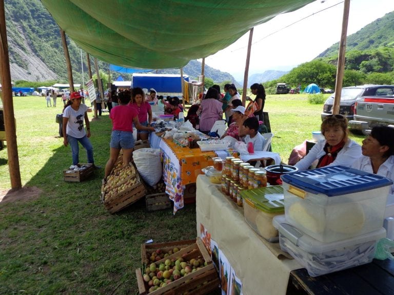 16º Feria de Pequeños Productores de Agua Negra (Facebook FM SOL Cerrillos)