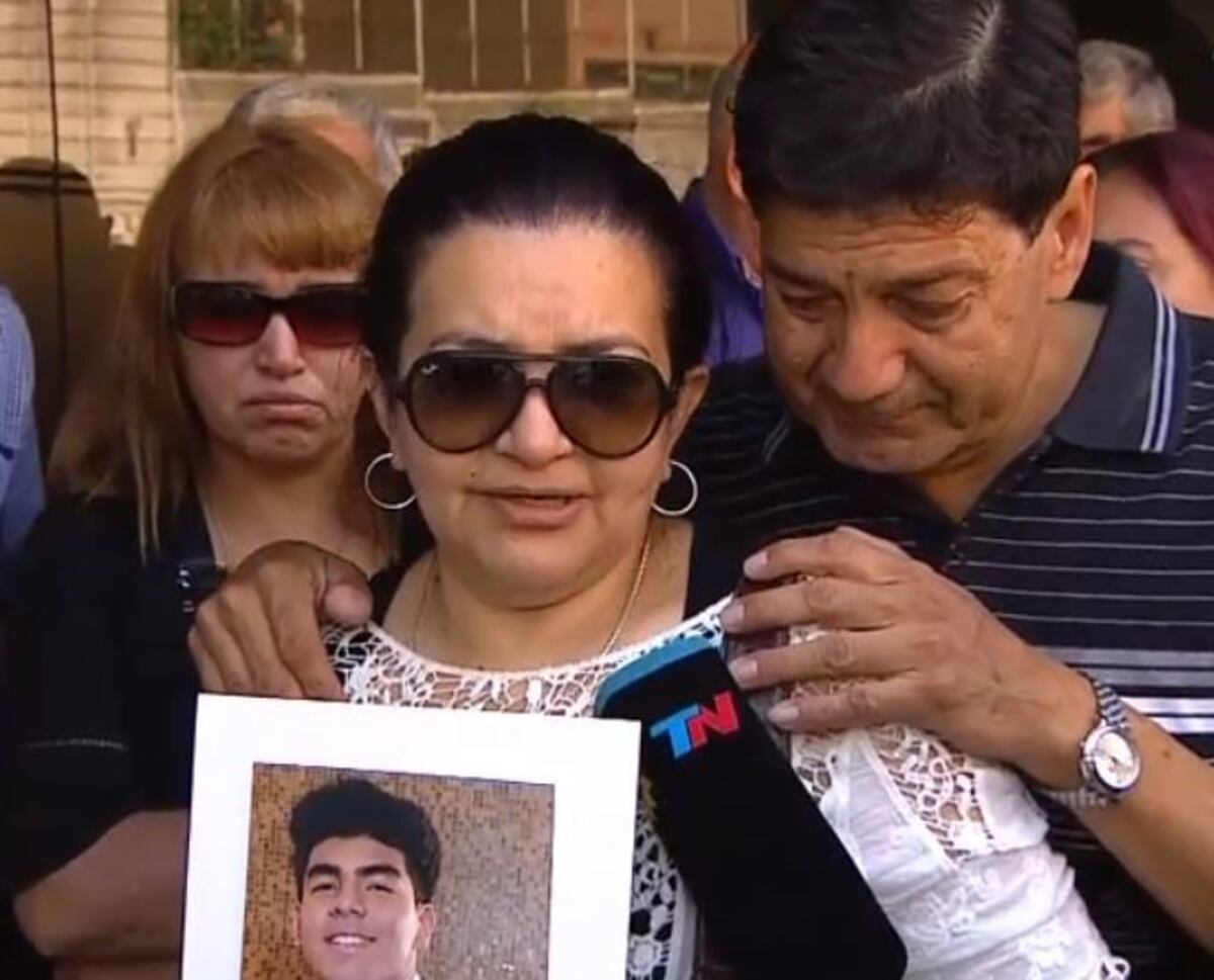 El dolor de los padres de Fernando Báez Sosa: "Son unos animales, que se haga justicia"