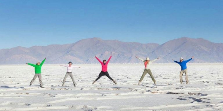 Las imponentes salinas grandes es uno de los sitios más visitados en la provincia de Jujuy