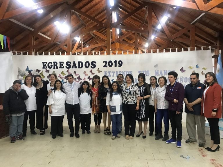 Escuela Nº 2 Wikam directivos, docentes y alumnos egresados Tolhuin, Tierra del Fuego