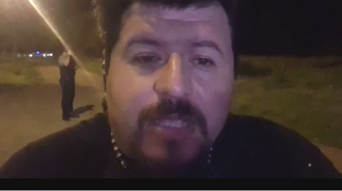 El youtuber mejicano Omar Crew filmaba en un cementerio cordobés y la Policía le disparó