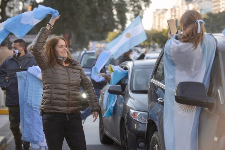 Banderazo por la República: las mejores fotos en el Obelisco (Fotos: Clarín)