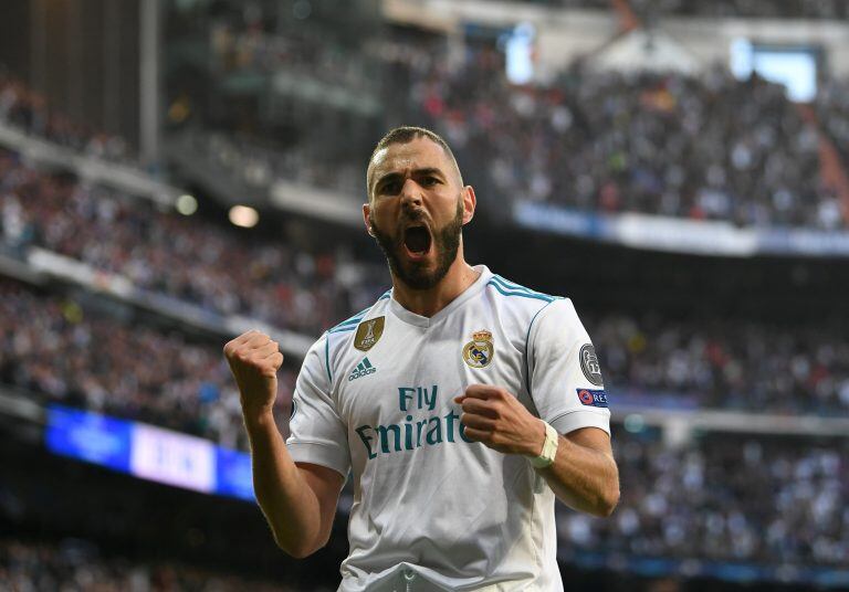 Karim Benzema celebra uno de sus goles.