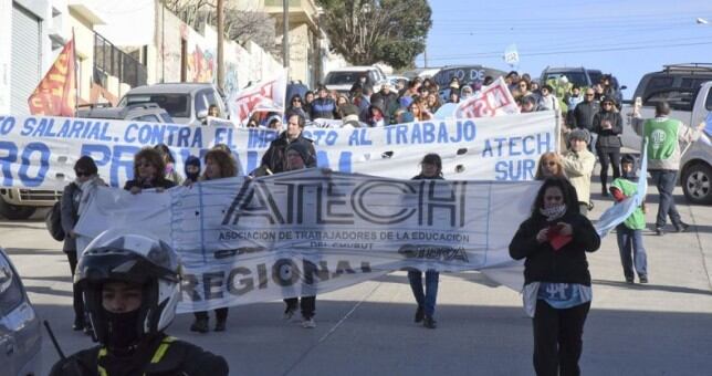 En Comodoro confluirán todos los docentes de la provincia en una movilización masiva.