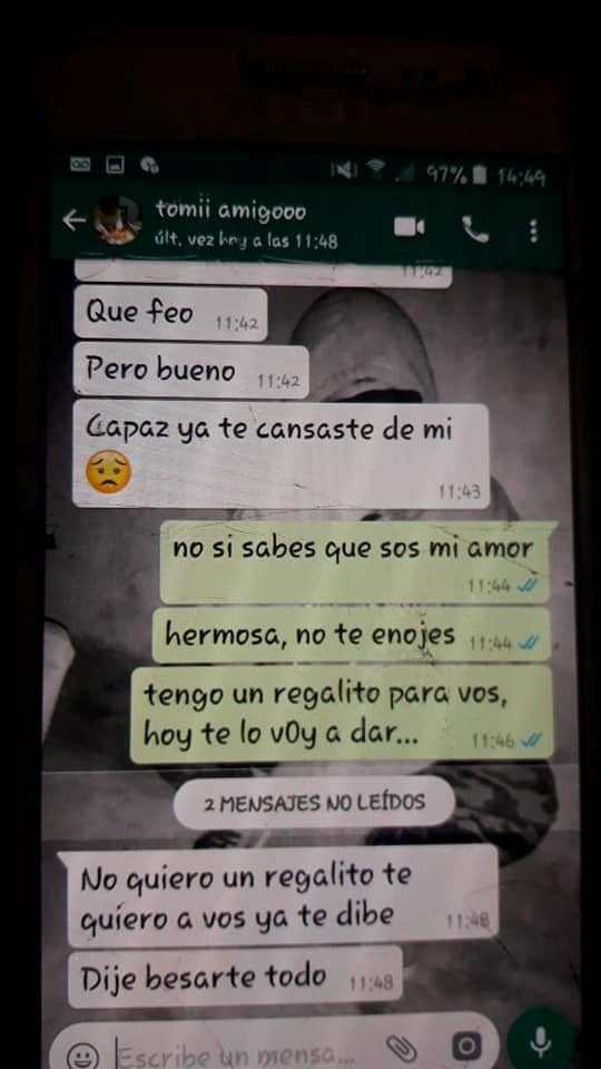 La docente fue desplazada por mantener un chat subido de tono con un alumno. (Captura de pantalla 8)