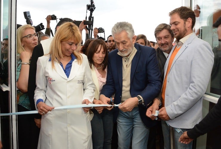 Alberto Rodríguez Saá cuando inauguró el Hospital "Madre Catalina".