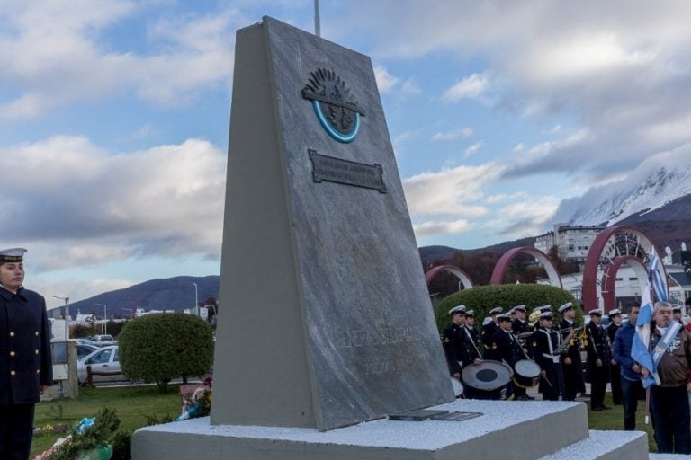 Homenajearon a los caídos en el hundimiento del Crucero ARA Gral. Belgrano