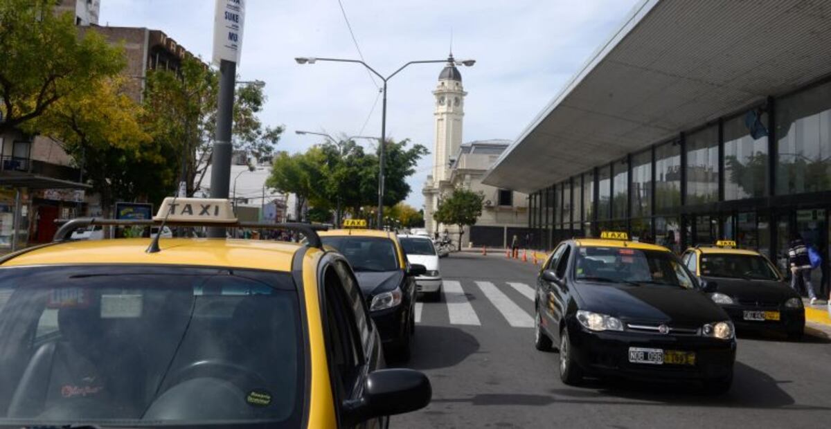 Mafia de la Terminal: imputarán a dos taxistas por amenazas