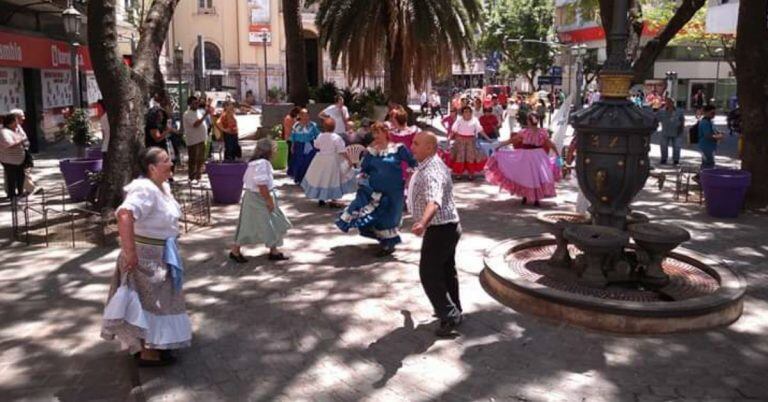 Pami festeja el día del jubilado.