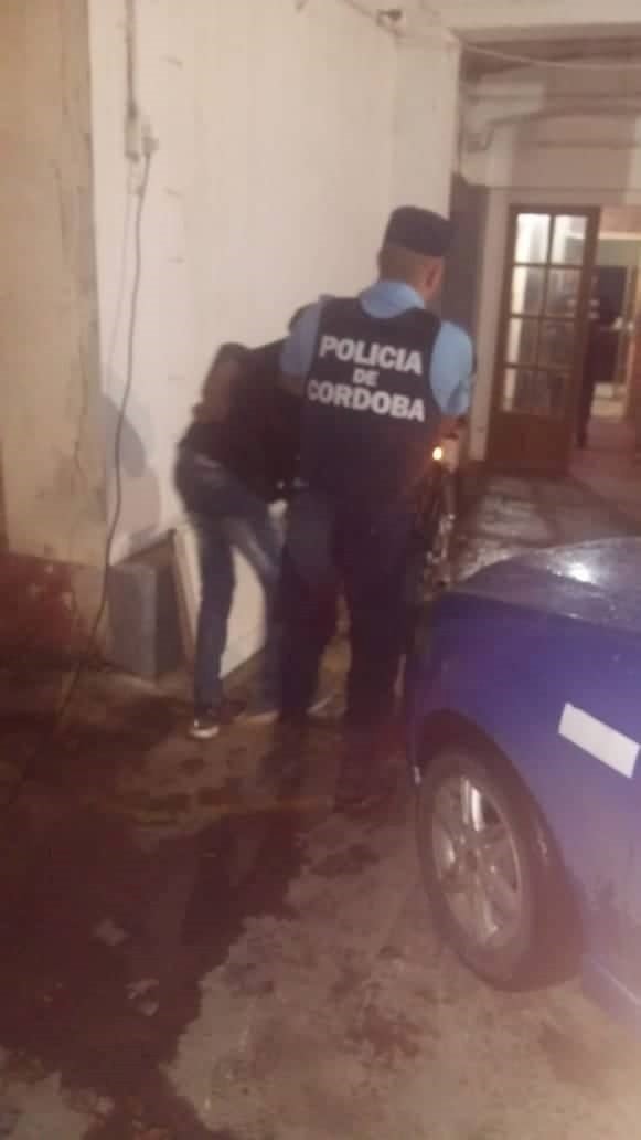 Detenido por vandalismo en el establecimiento educativo El Obraje.