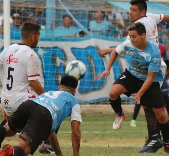 Gutiérrez SC ganó un partido clave ante el equipo catamarqueño.