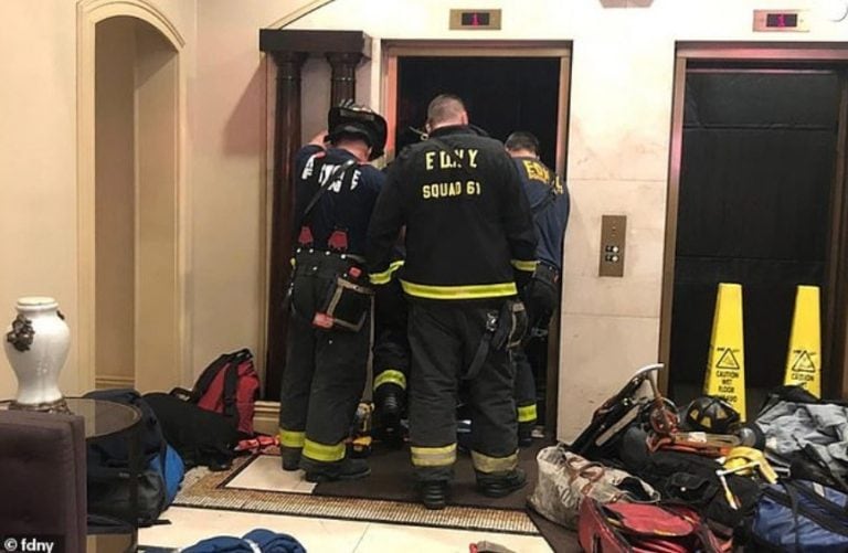 El impresionante momento en el que un hombre es aplastado por un ascensor (Foto: web)