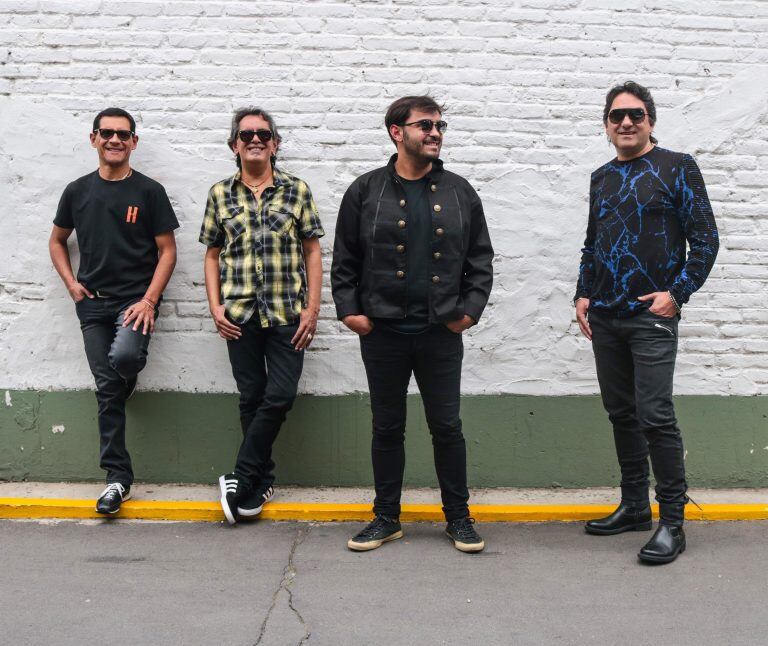 Los Nocheros presentan su nuevo tema "Te Quiero Ver Reír"