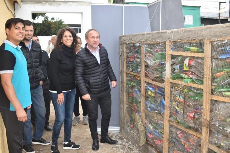 Presentaron ecomuro en el Juan de Vera