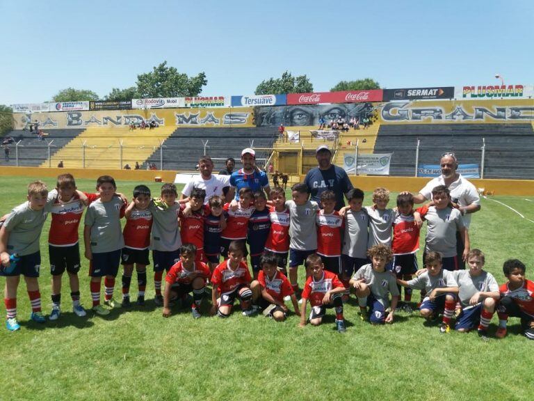 Torneo nacional de escuelas de fútbol