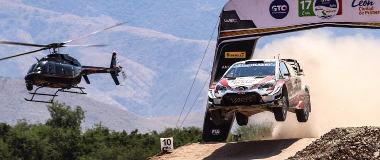 Ogier, navegado por su compatriota Julien Ingrassia, en el Toyota Yaris ganador de la tercera fecha del WRC.